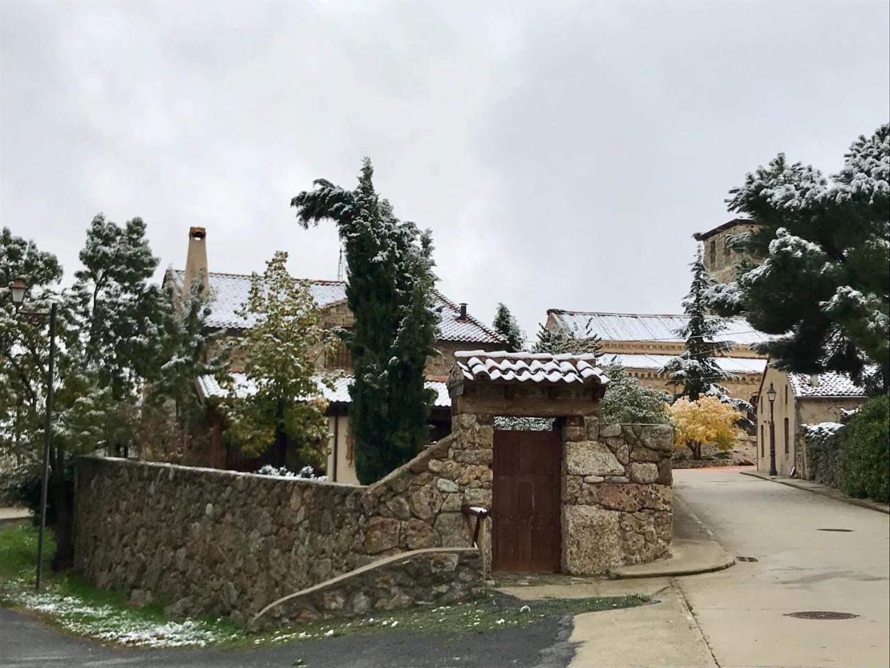 Penzion Saltus Alvus, Espectacular Conjunto Rural En Sotosalbos, 10Min De Segovia Exteriér fotografie